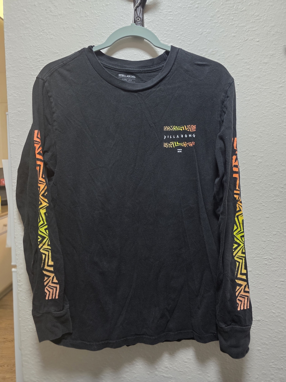 VINTAGE BILLABONG LONG SLEEVE SMALL